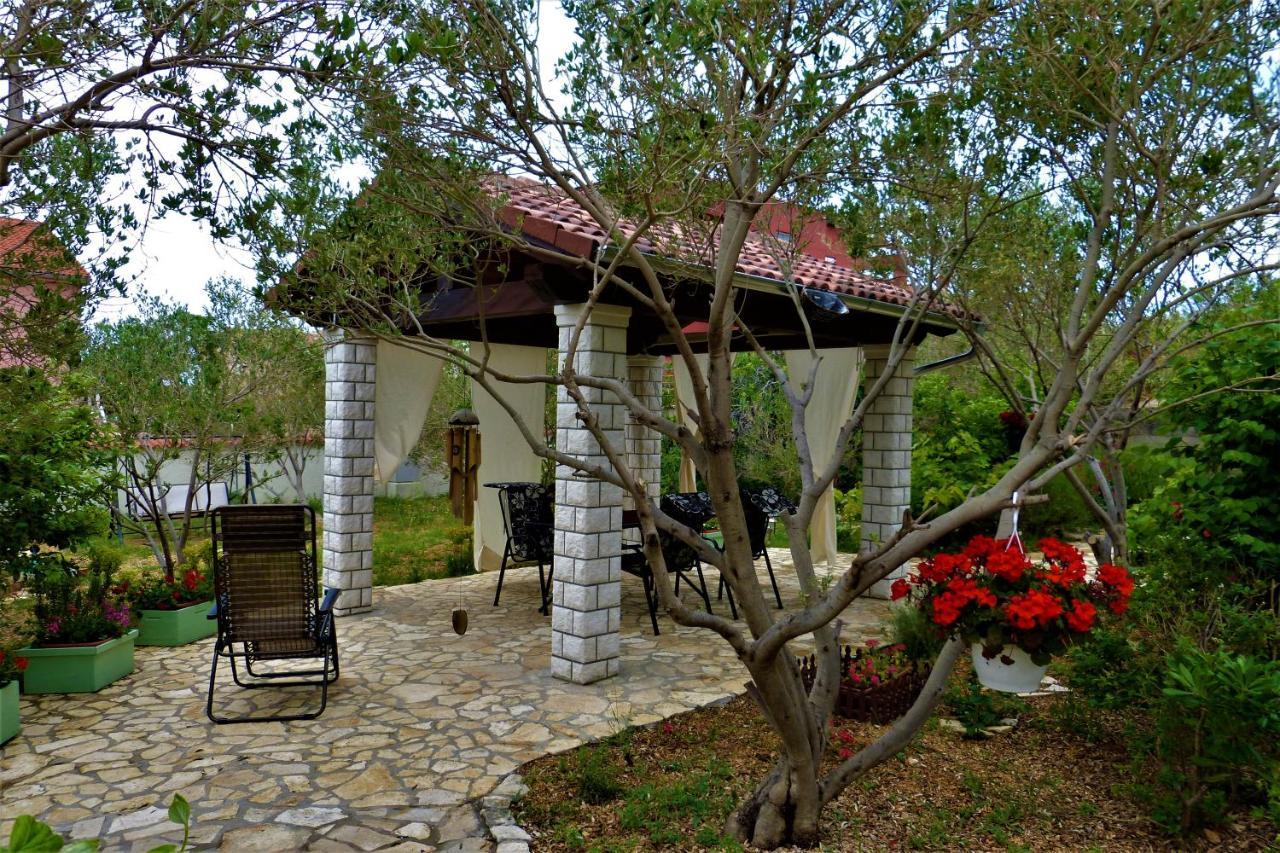 Apartmani Milena Barbat na Rabu Exterior photo